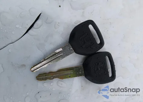 1998 Honda Civic Lx z USA, uszkodzony, nr VIN 1HGEJ6677WL054513